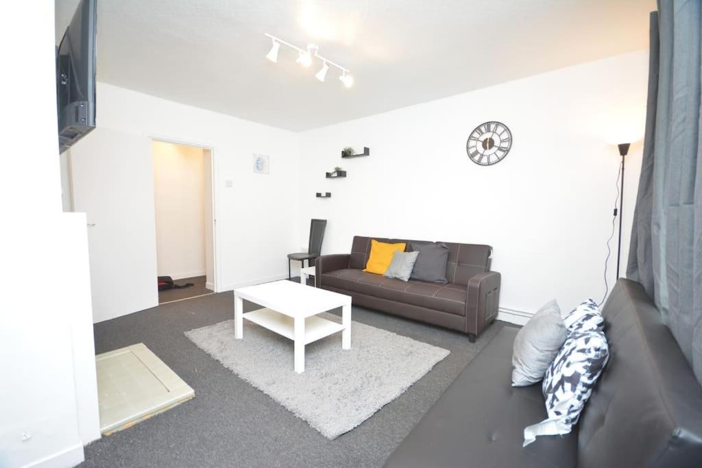 London Zone2 Classic 3 Bedroom Luaran gambar