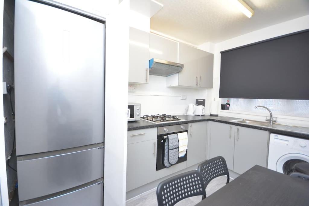 London Zone2 Classic 3 Bedroom Luaran gambar