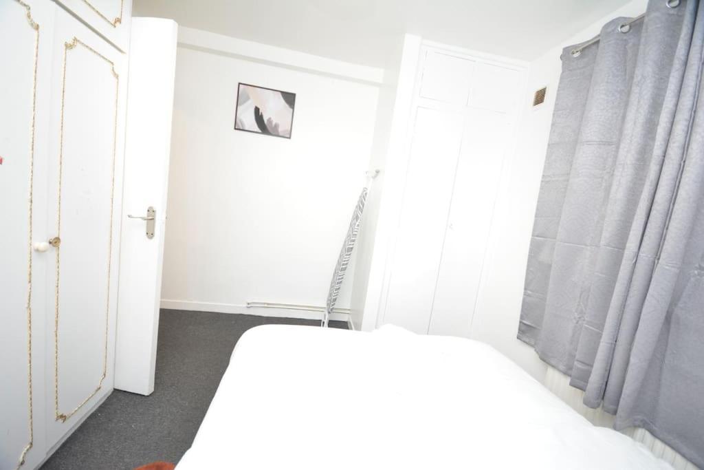 London Zone2 Classic 3 Bedroom Luaran gambar