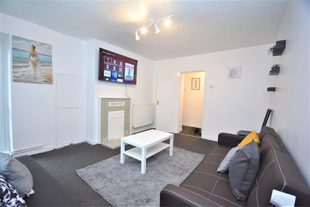 London Zone2 Classic 3 Bedroom Luaran gambar